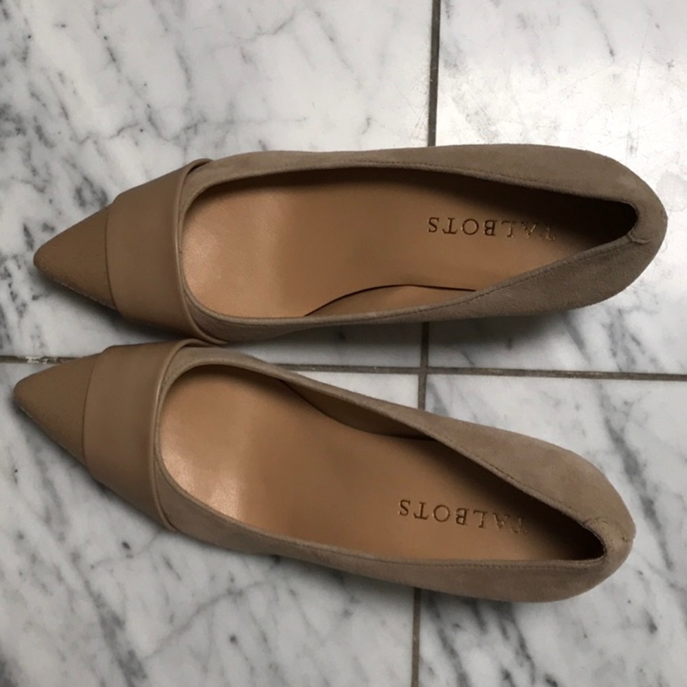 Talbots size 5 suede and leather camel colored pumps.-new